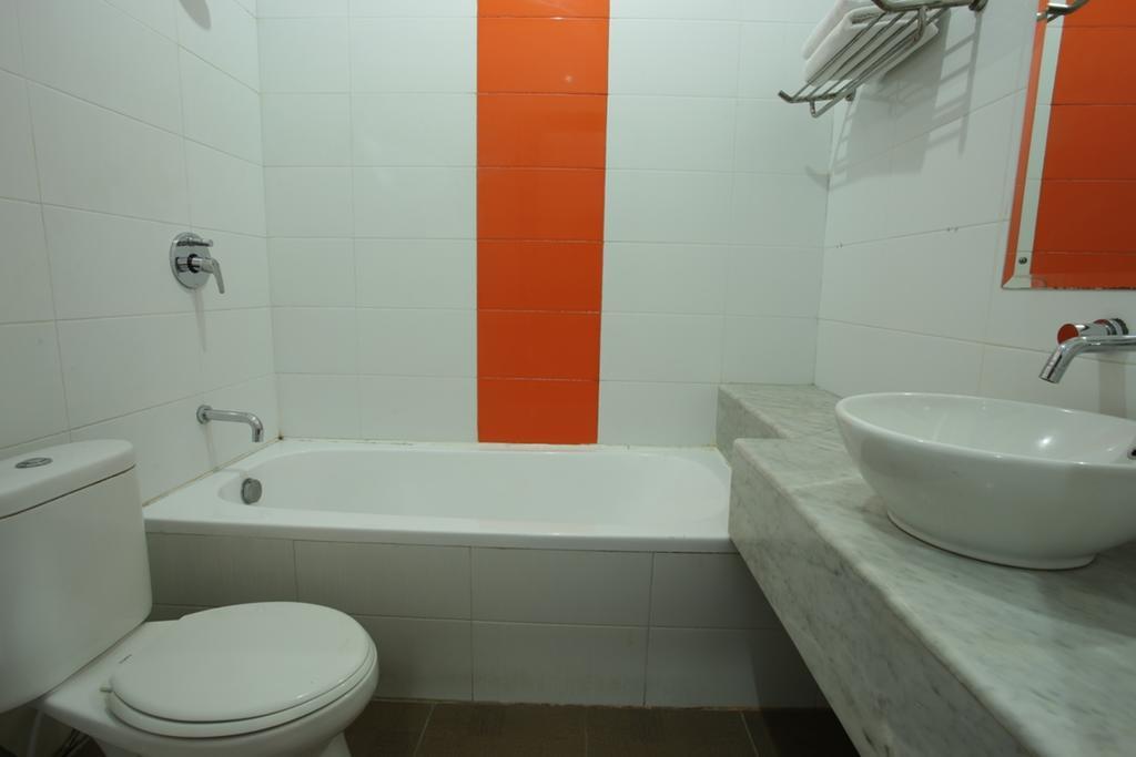 فندق Reddoorz @ Pantai Cemara Sanur المظهر الخارجي الصورة
