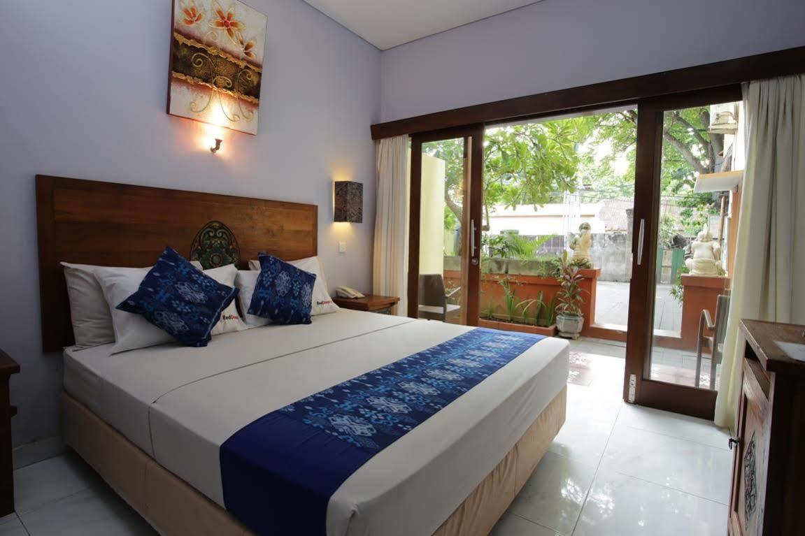 فندق Reddoorz @ Pantai Cemara Sanur المظهر الخارجي الصورة